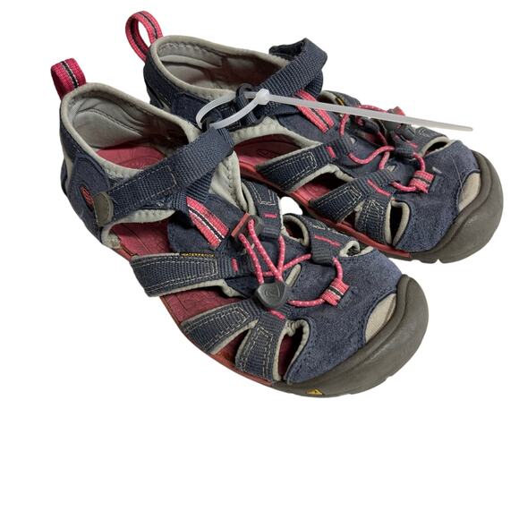 Keen Newport H2 Pink & Blue Sandals Youth Size 2 - Picture 1 of 8